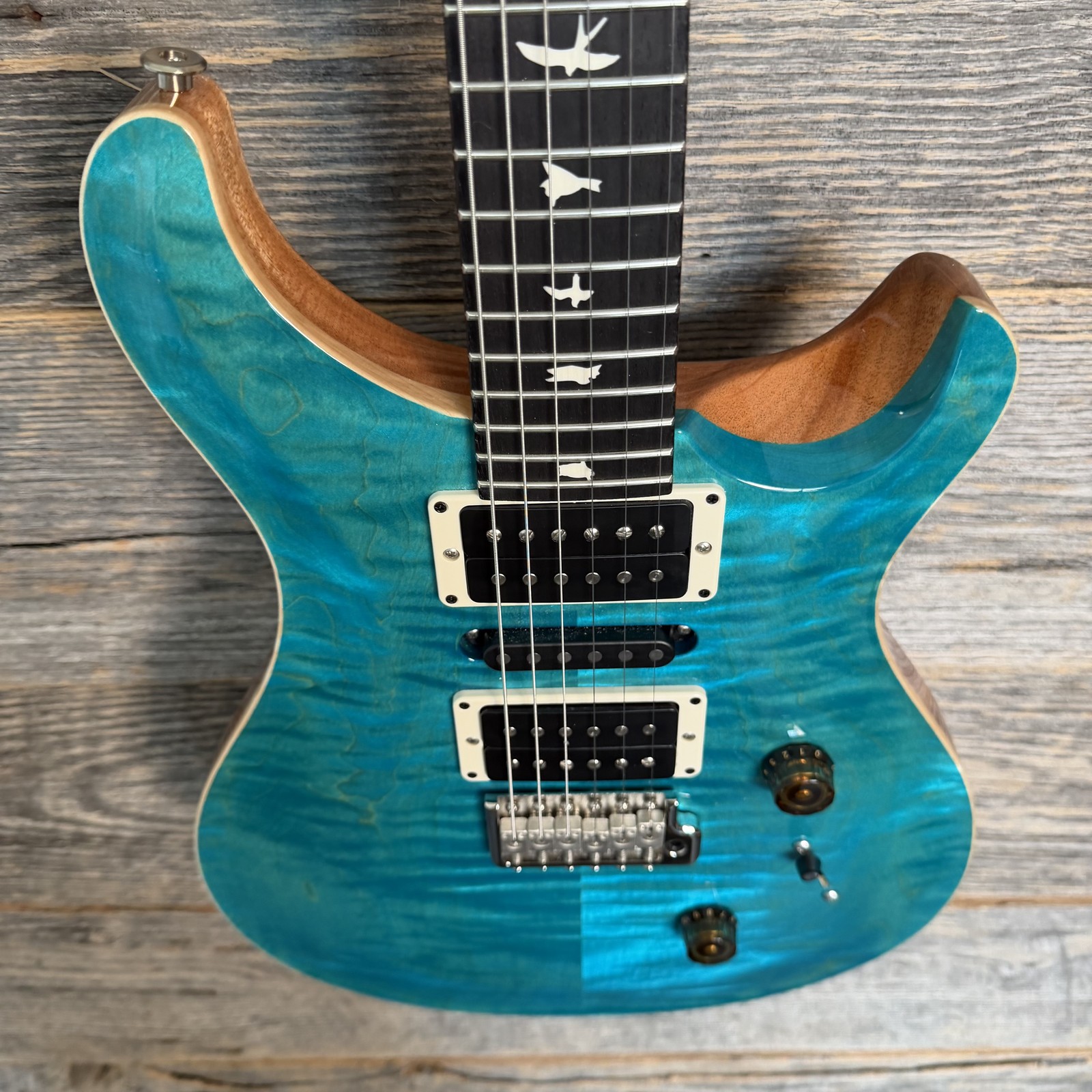 PRS CE 24 Special Limited Edition Electric Guitar (1500 Made) – Carroll Blue