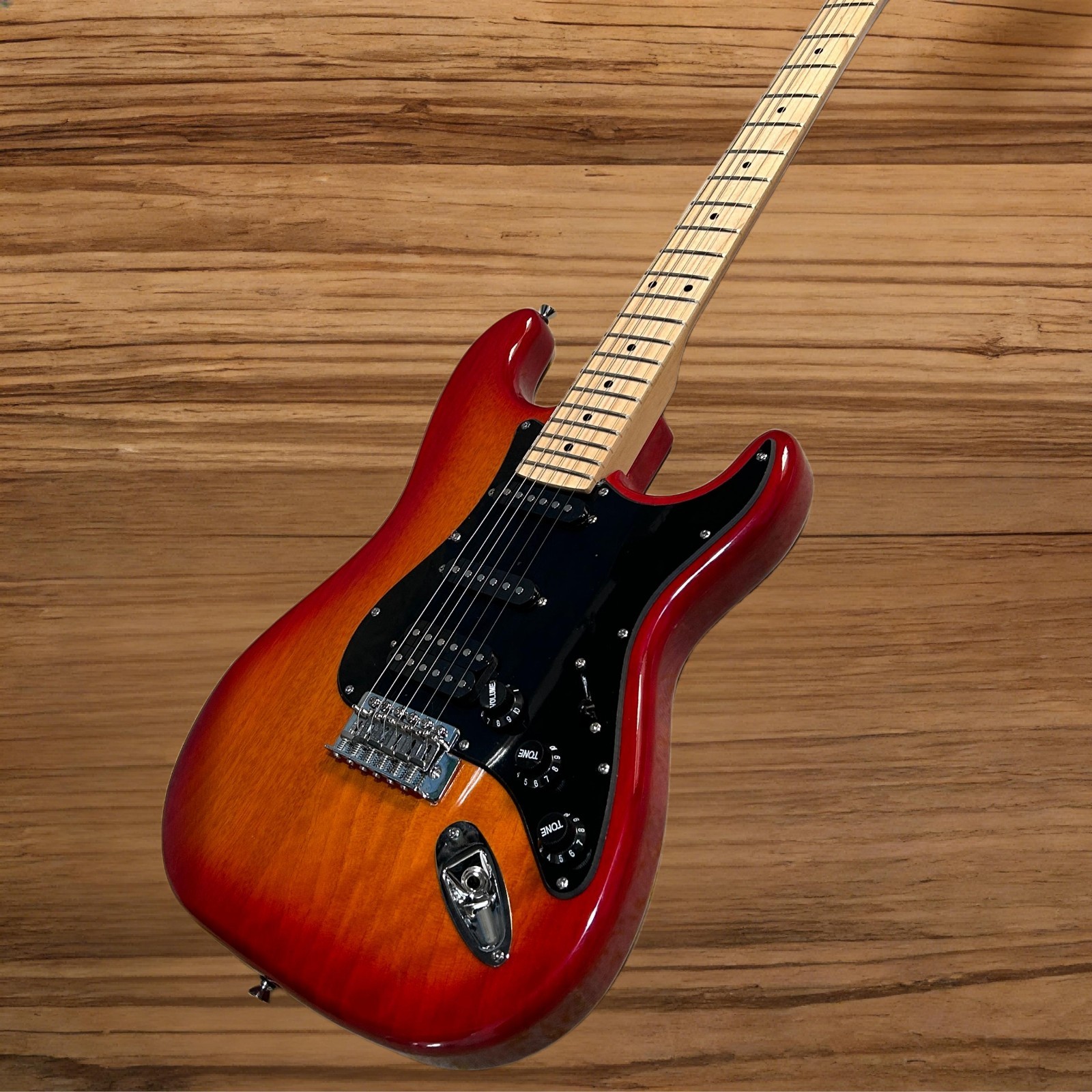 ST Electric Guitar Cherry Sunburst Color Mahogany Body Maple Fretboard 22 Frets