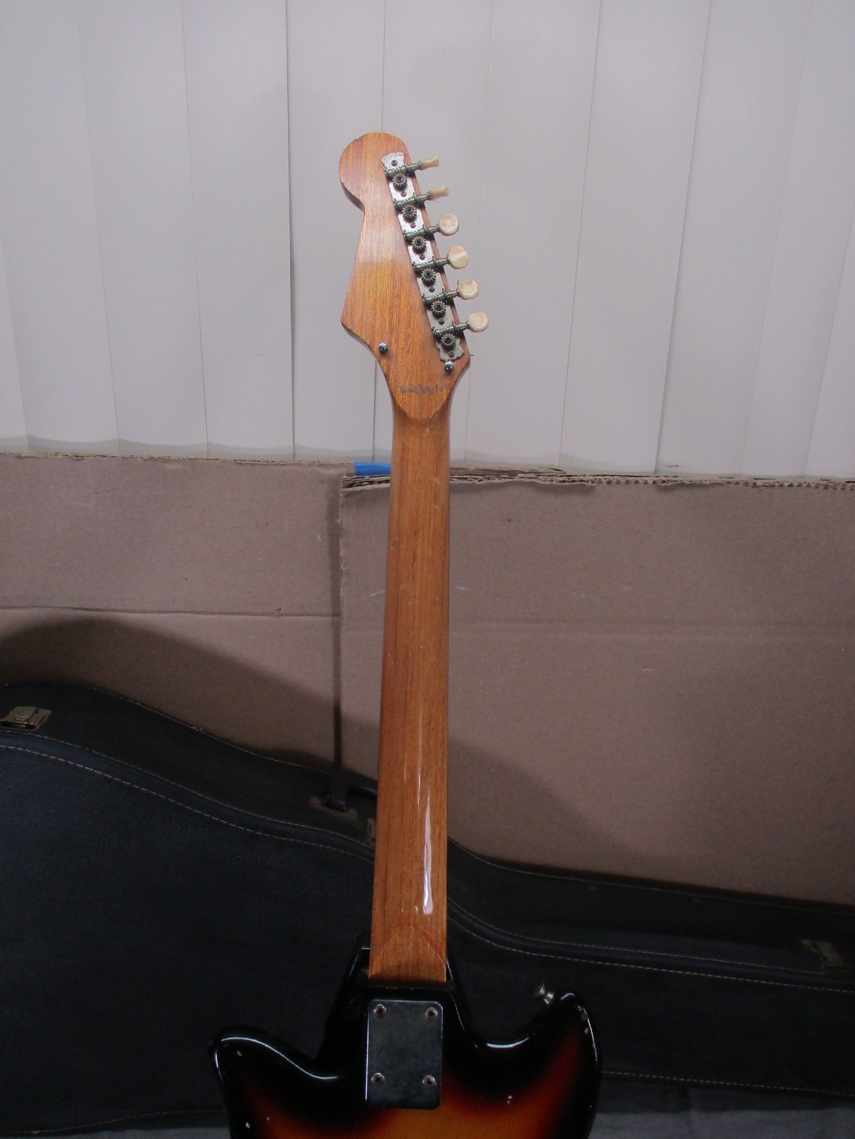 Vintage 1970’s Kay Teisco ET-200 Electric 6-String Guitar Sunburst with Whammy