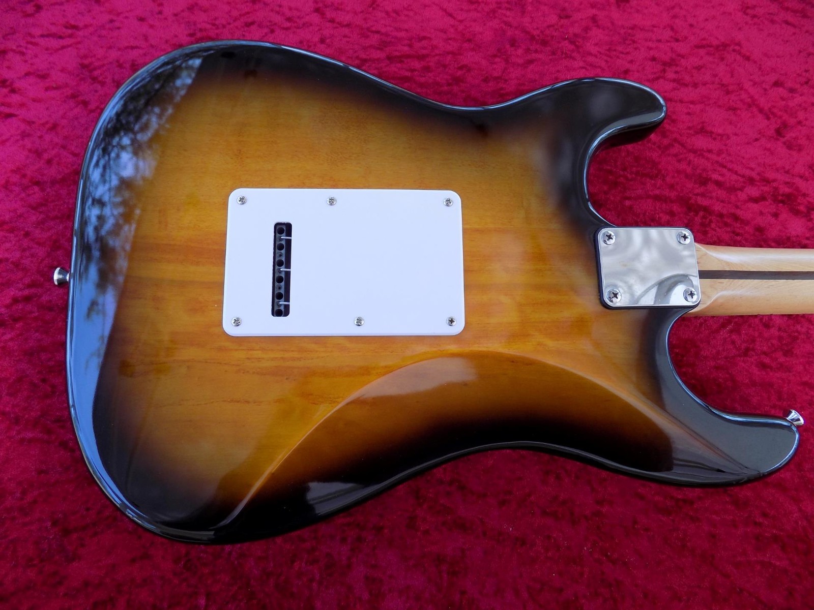 Squier “Custom Shack ” Stratocaster, Very Hot Pickups, Custom Wiring,Capacitor