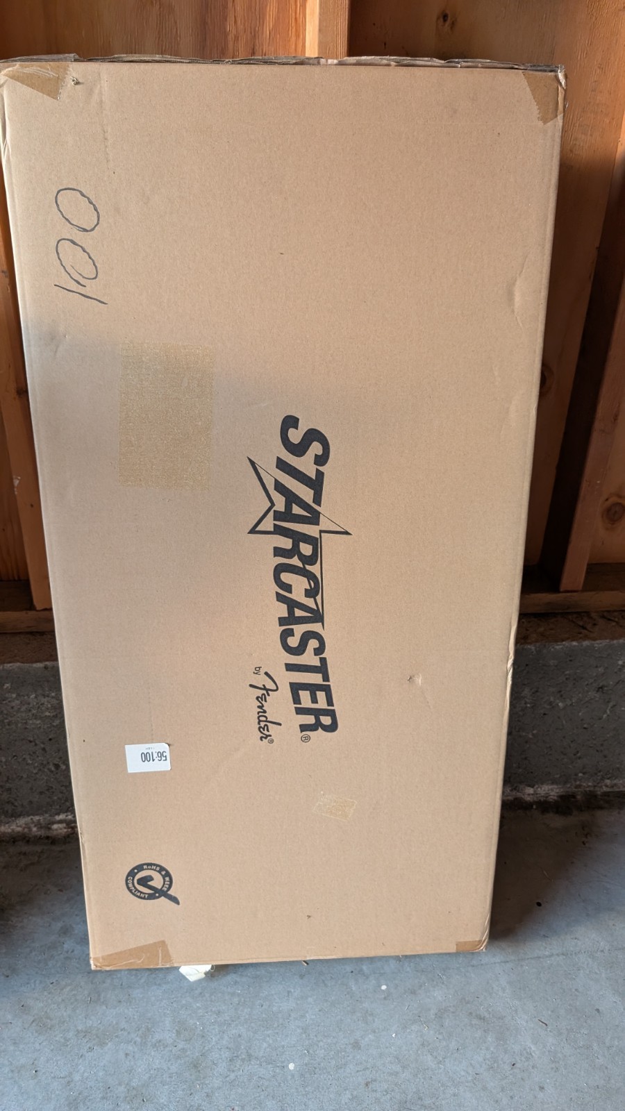 Brand New Starcaster by Fender Stratocaster Electric Guitar Value Pack Sunburst