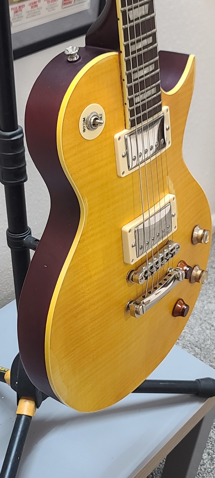 Vintage V100 MR-PGM Icon Greenie LP Peter Green Lemon Drop Relic Finish