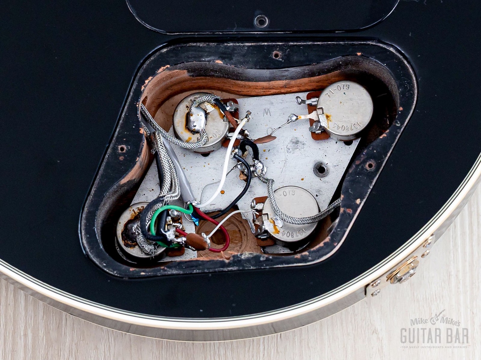 1981 Gibson Les Paul Custom Black Beauty 3 Pickup w/ Tim Shaw & T Tops, Case
