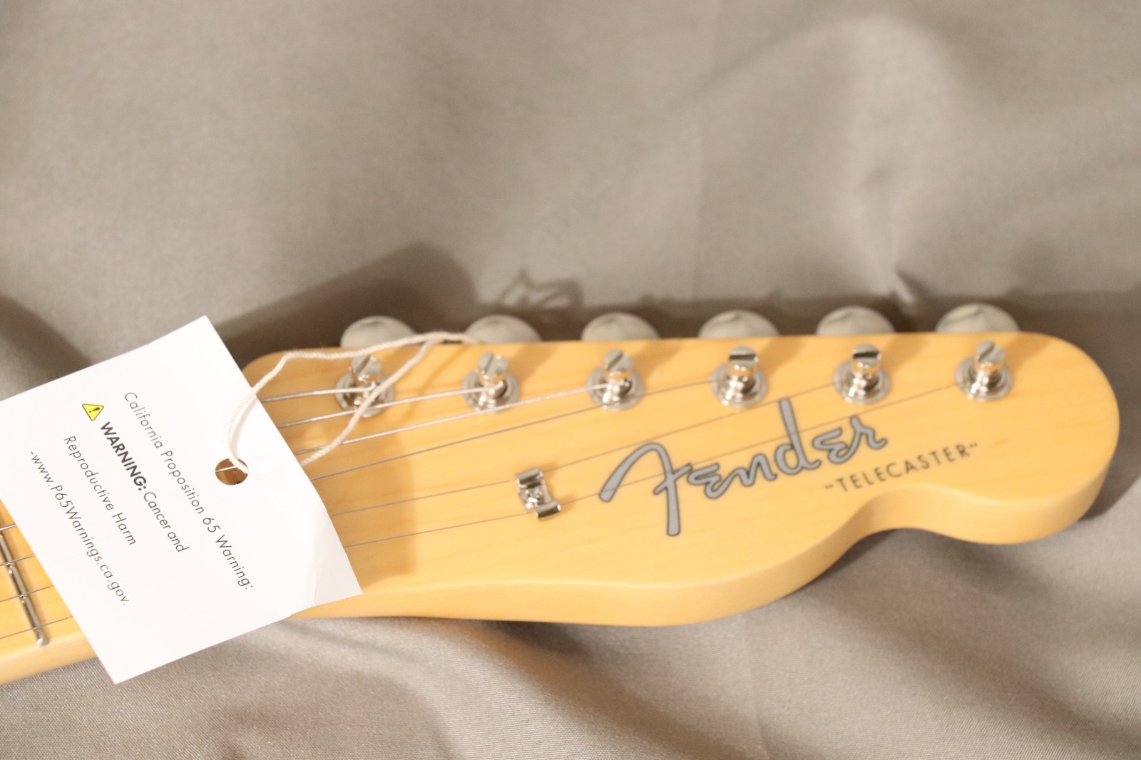 Fender Made in Japan Hybrid II Telecaster Maple US Blonde Electric Guitar Music