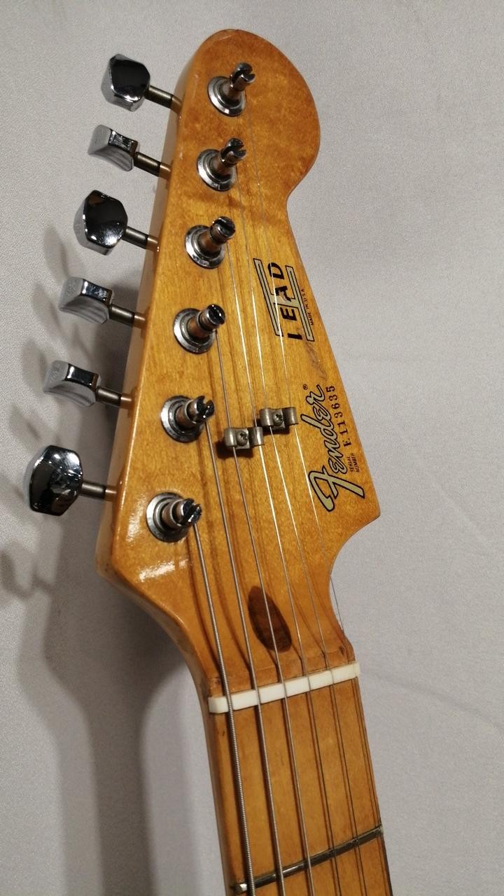 FENDER LEAD I Electric Guitar