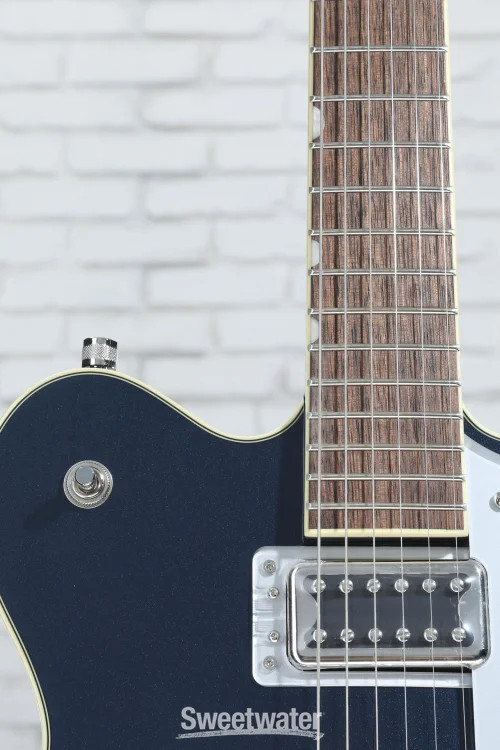 Gretsch G5622T Electromatic Center Block Double-Cut with Bigsby – Midnight