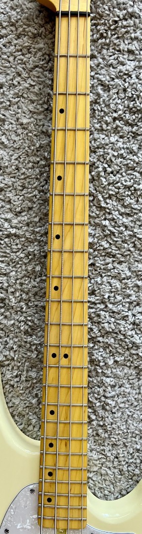 Schecter 2492-SHC CV-4 Ivory 4-String RH Electric Bass with Maple Fingerboard