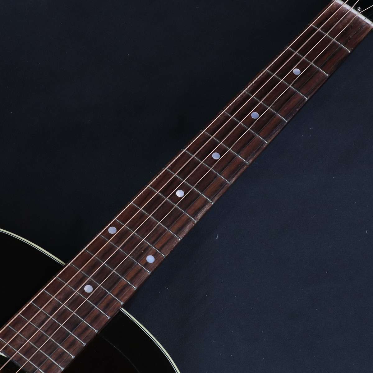 Gibson / 1950s J-45 Original Vintage Sunburst Serial Number: 22955092 1.97kg