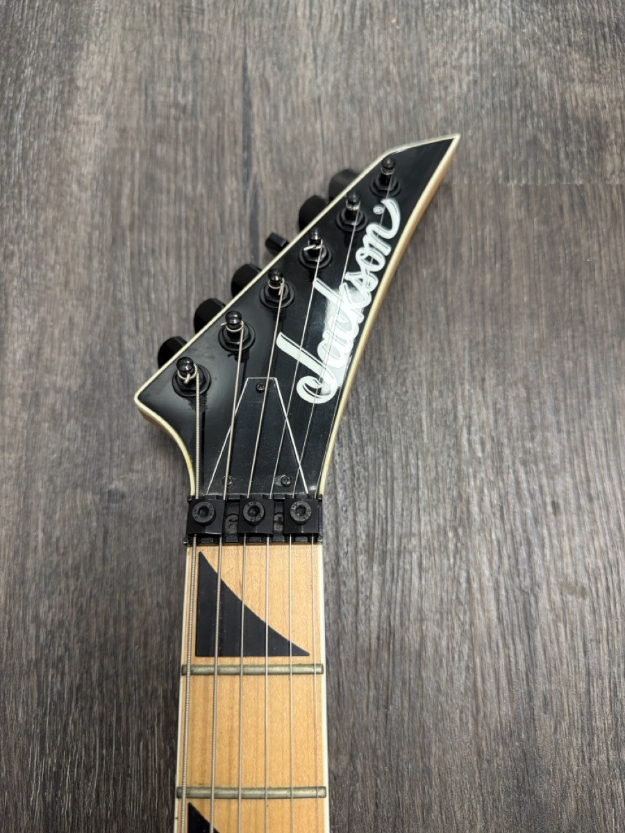 JACKSON ELECTRIC GUITAR JS32 DINKY (B06012913)