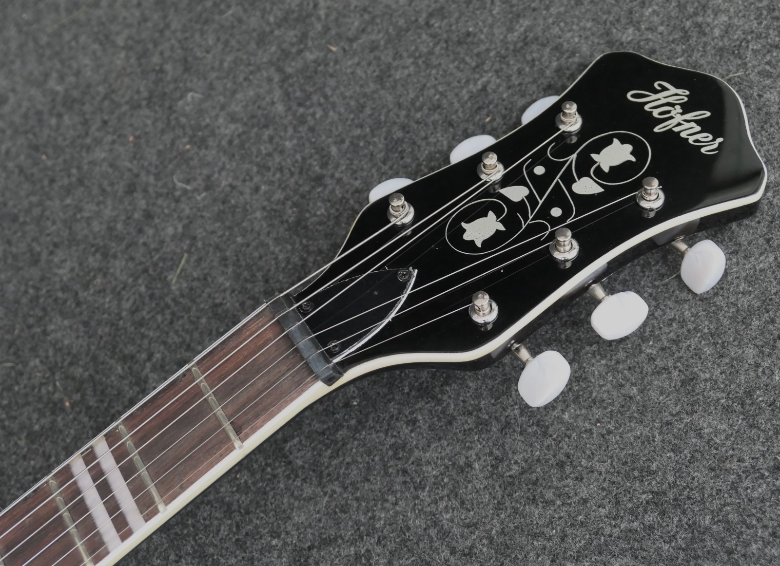 HOFNER HI-459-PE TBK BLACK IGNITION SERIES 6 STRING VIOLIN GUITAR