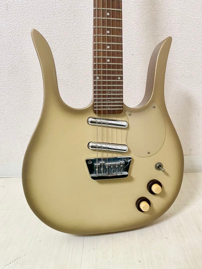 Danelectro Longhorn 31 Fret Color