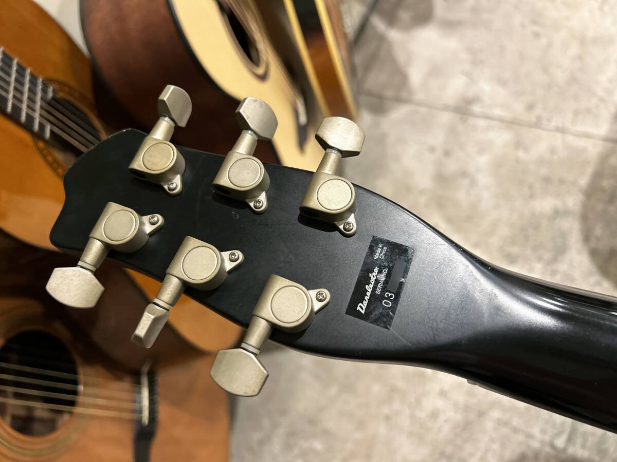 Danelectro Dano 63 Good Silvertone 145 60S Retro Cool Ringy Warm Sound Model