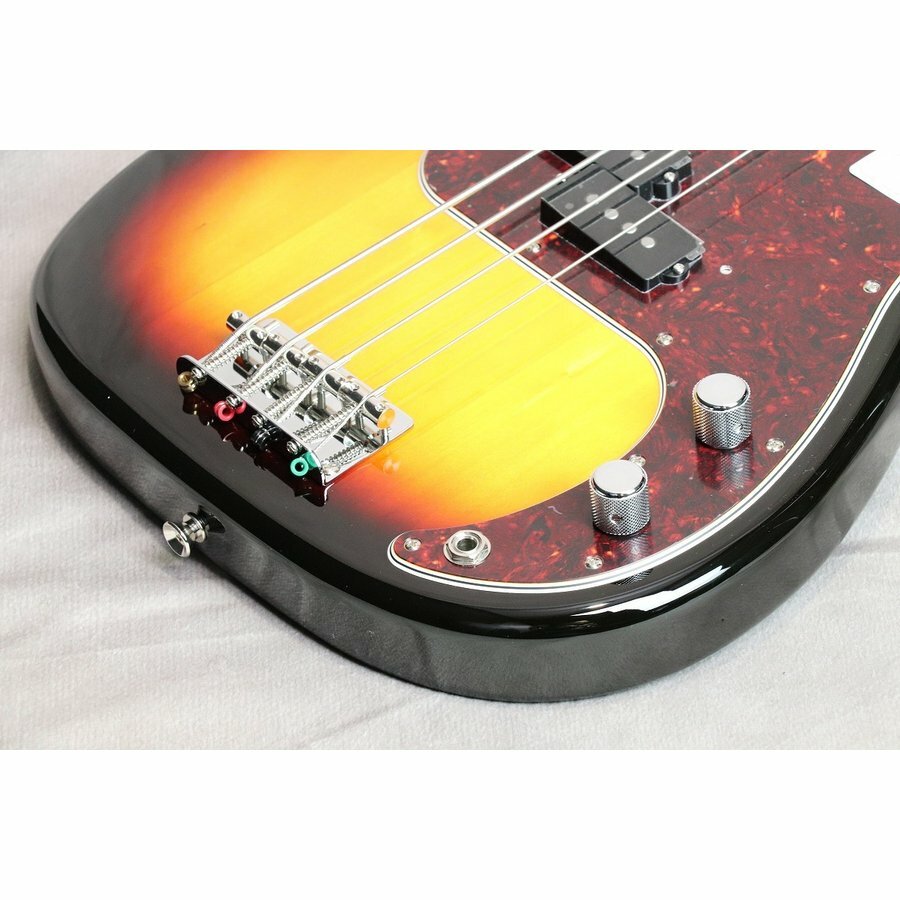 Fender Made in Japan Traditional 60s Precision Bass Rosewood Fingerboard