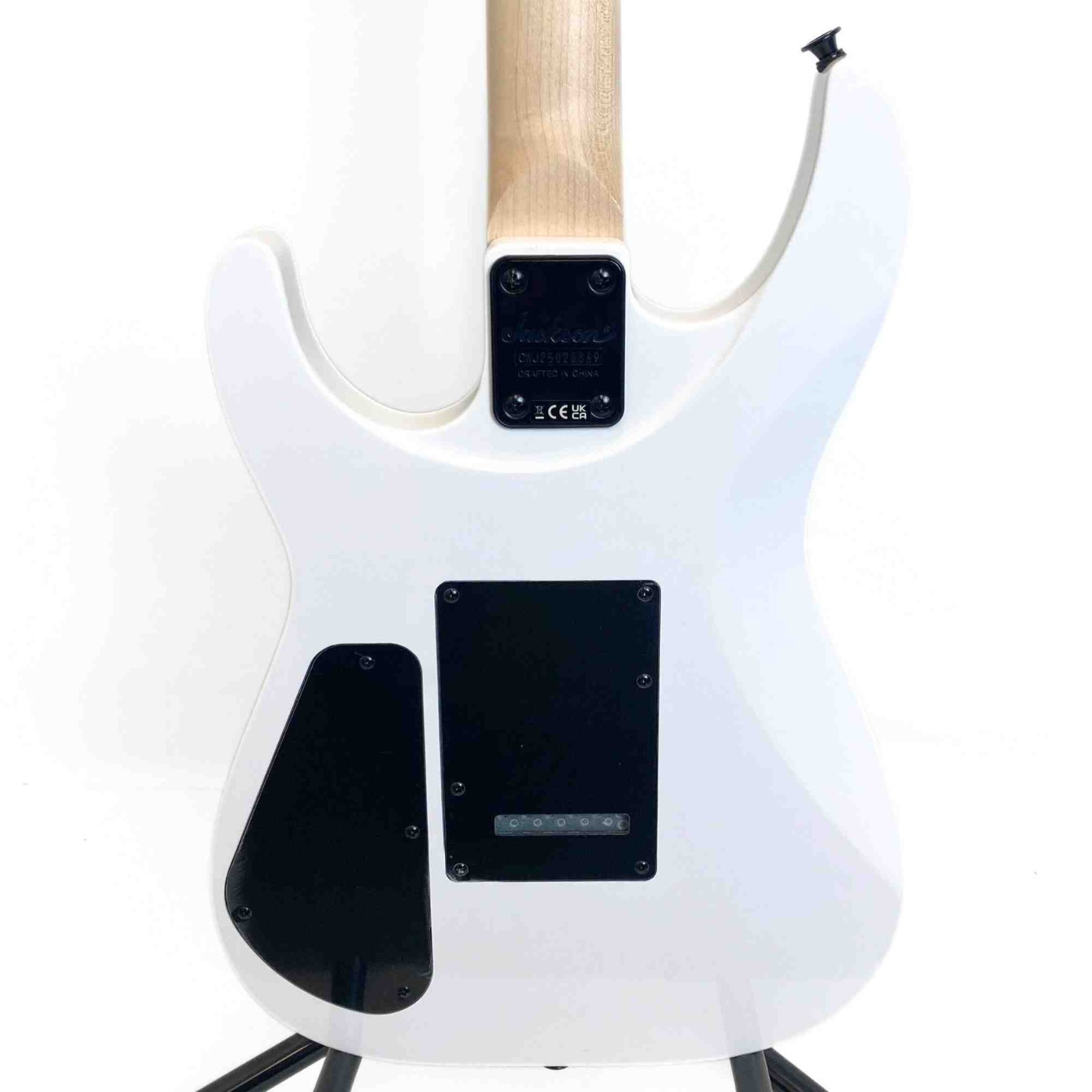 Jackson Dinky Arch Top JS22 DKA Snow White Electric Guitar – 2910121500