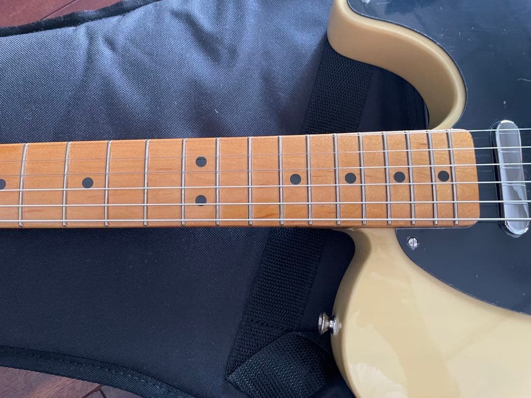 Electric Guitar Fender Vintera ’50s Telecaster Cream Made in Mexico with Gig Bag