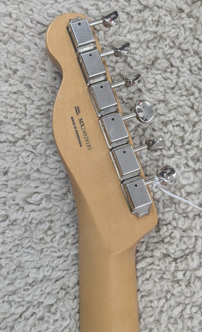 Fender Player II Telecaster HH Elec guitar, Maple Fingerboard, Coral Red – MIM