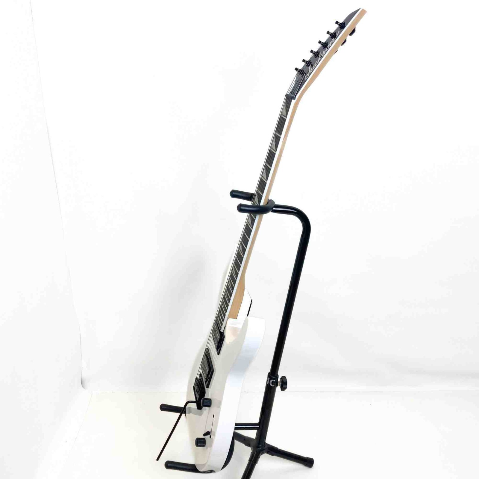 Jackson Dinky Arch Top JS22 DKA Snow White Electric Guitar – 2910121500