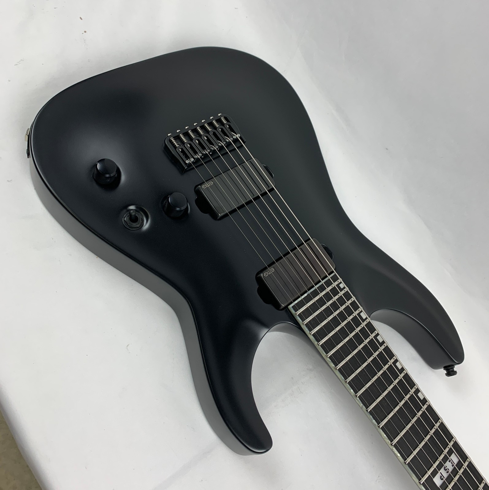 ESP E-II Horizon NT-7B Hipshot Black Satin HS BLKS Electric B-Stock + Case NT7B