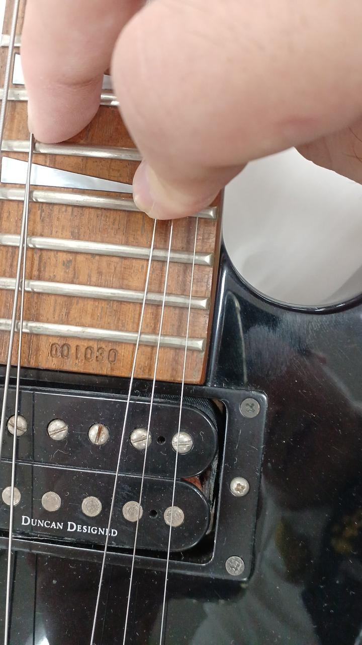 GROVER JACKSON KELLY set neck