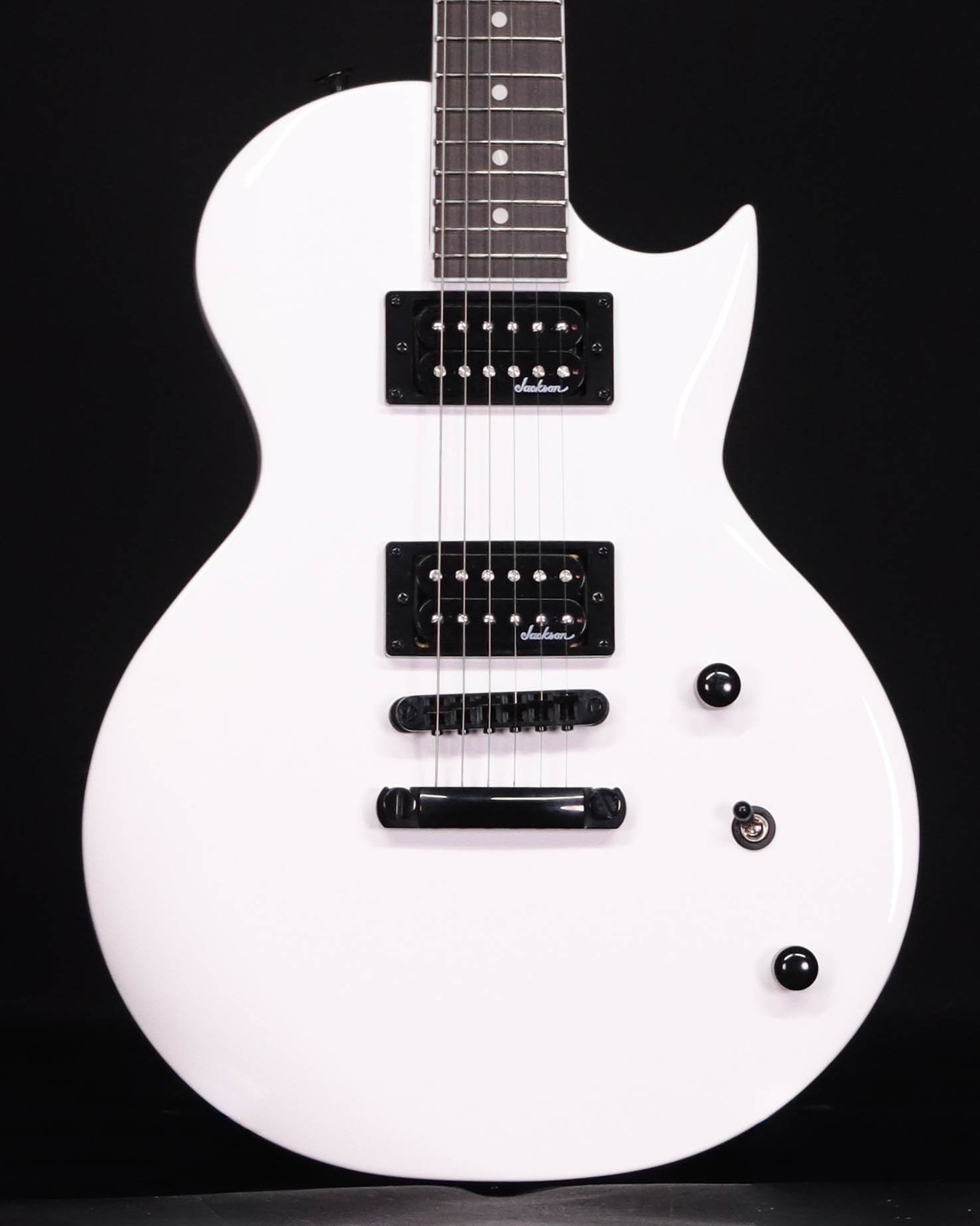 Jackson JS22 Monarkh Single Cut, Amaranth FB, Snow White