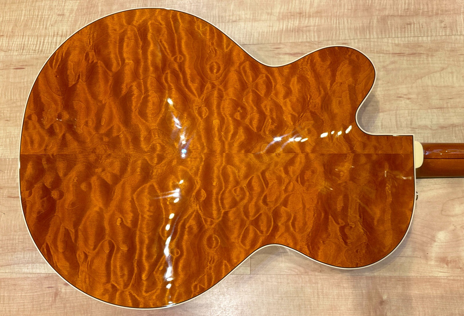 Gretsch G6120TGQM-56 Limited Edition Quilt Classic Chet Atkins Hollow Body