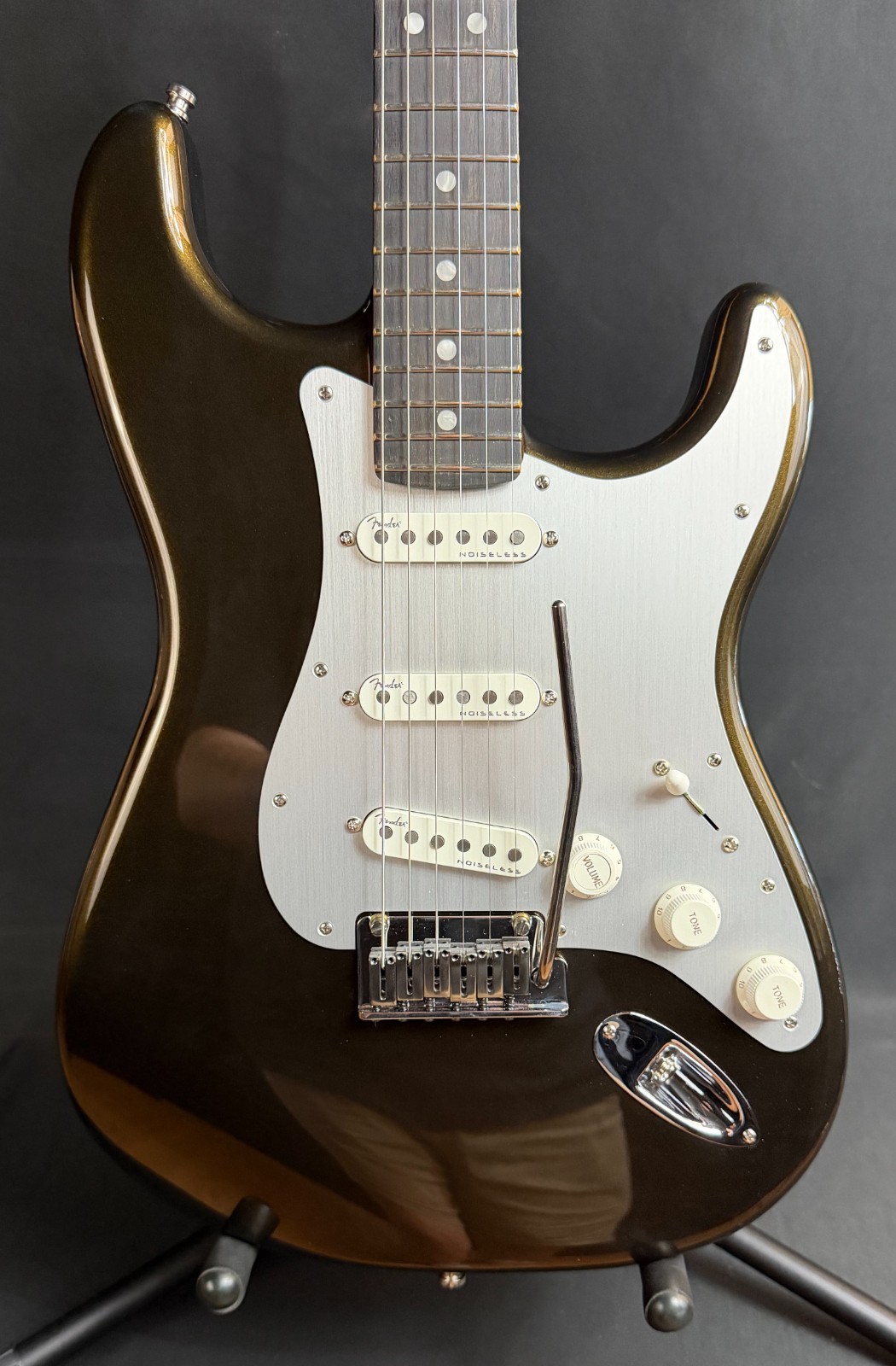 Fender American Ultra II Stratocaster Electric Guitar Texas Tea Finish w/ OHSC