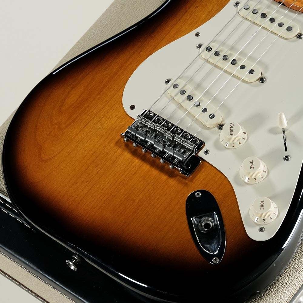 Fender Eric Johnson Stratocaster 2012 2-Color Sunburst Used