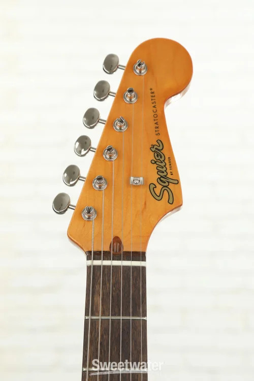 Squier Classic Vibe ’60s Stratocaster – 3-Color Sunburst