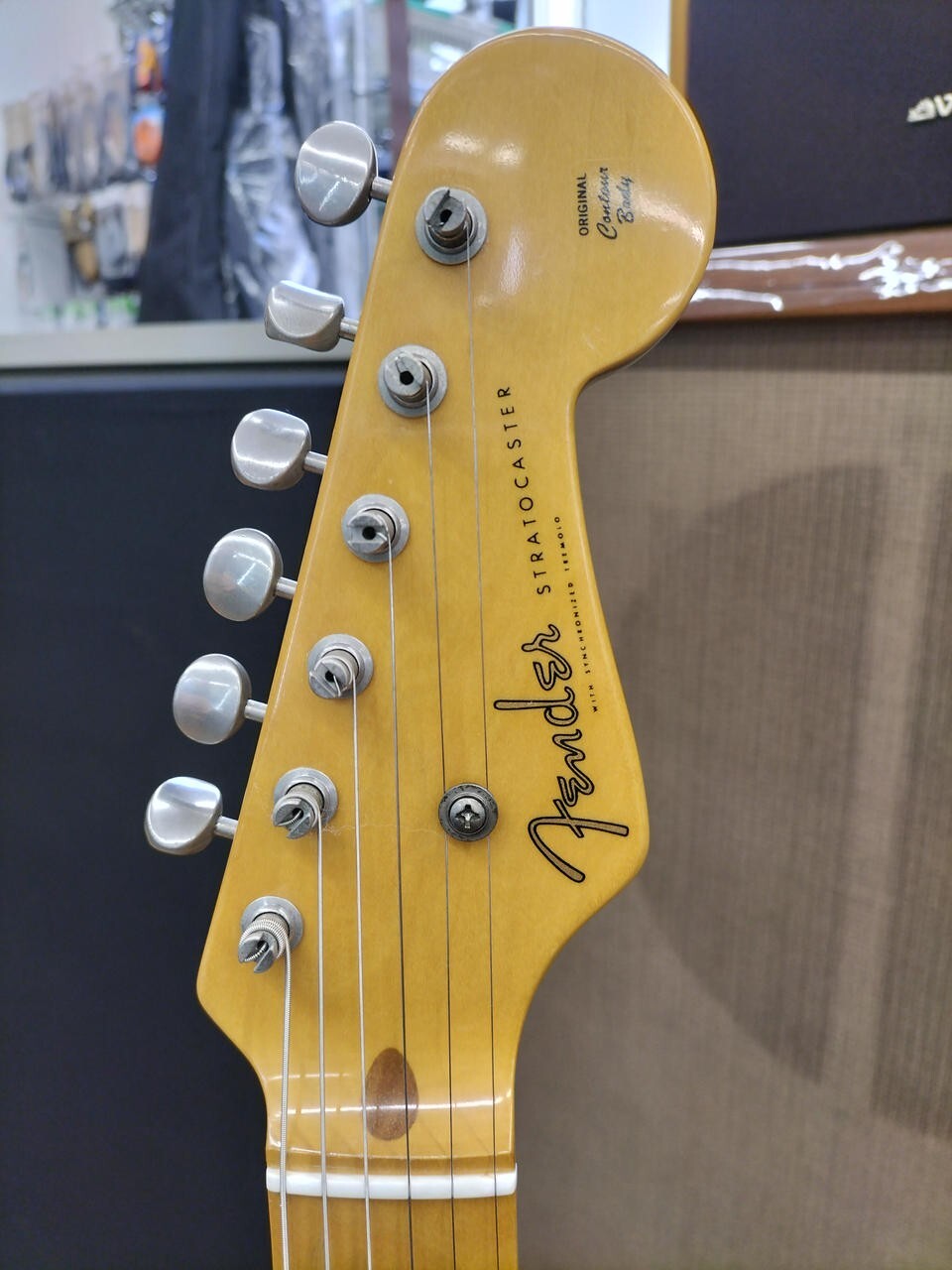 Fender Japan ST54-900 2TS Stratocaster 2 Tone Sunburst Made in Japan 1989-1990