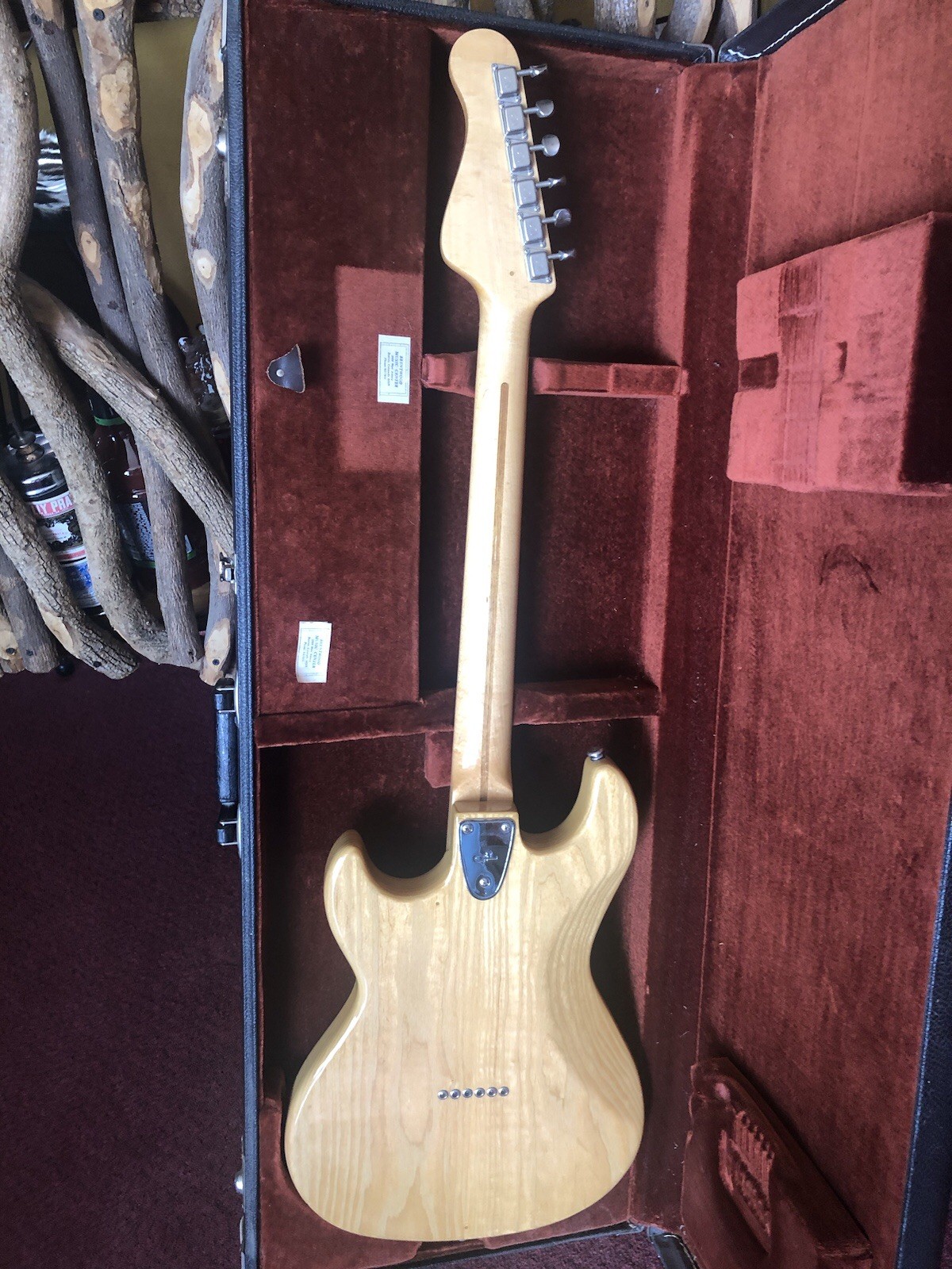 G&L F-100 Series II Electric Guitar – Classic Leo Fender Design 1981