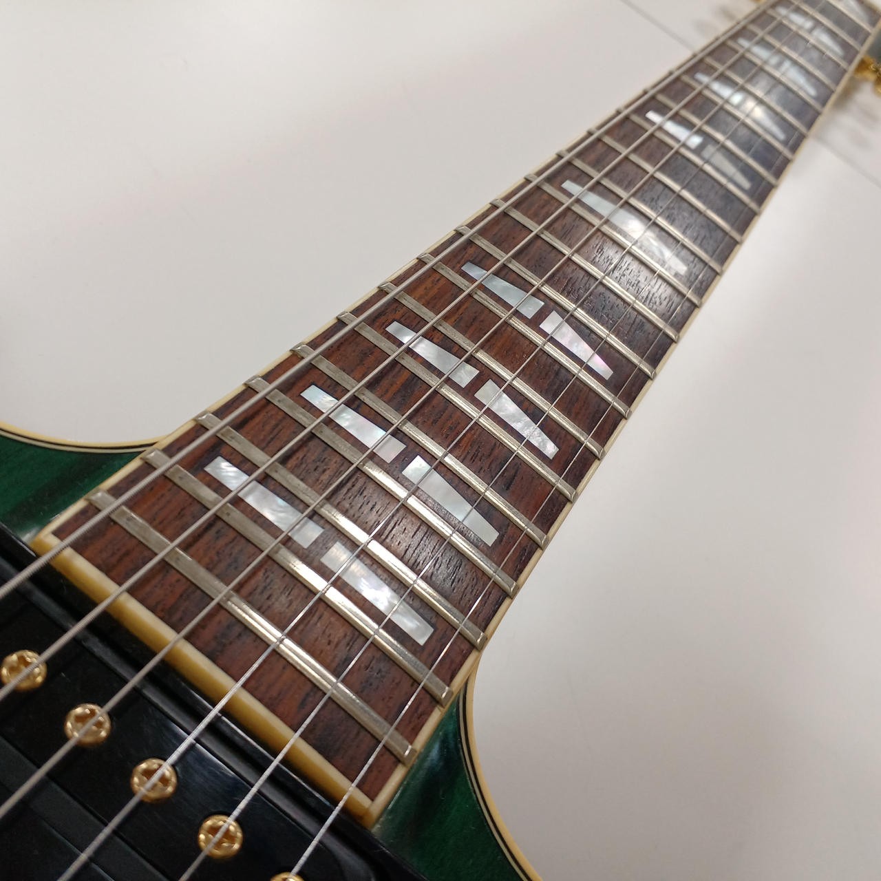 YAMAHA SG1500 Jade Green SG Type Electric Guitar Used Shipping From Japan