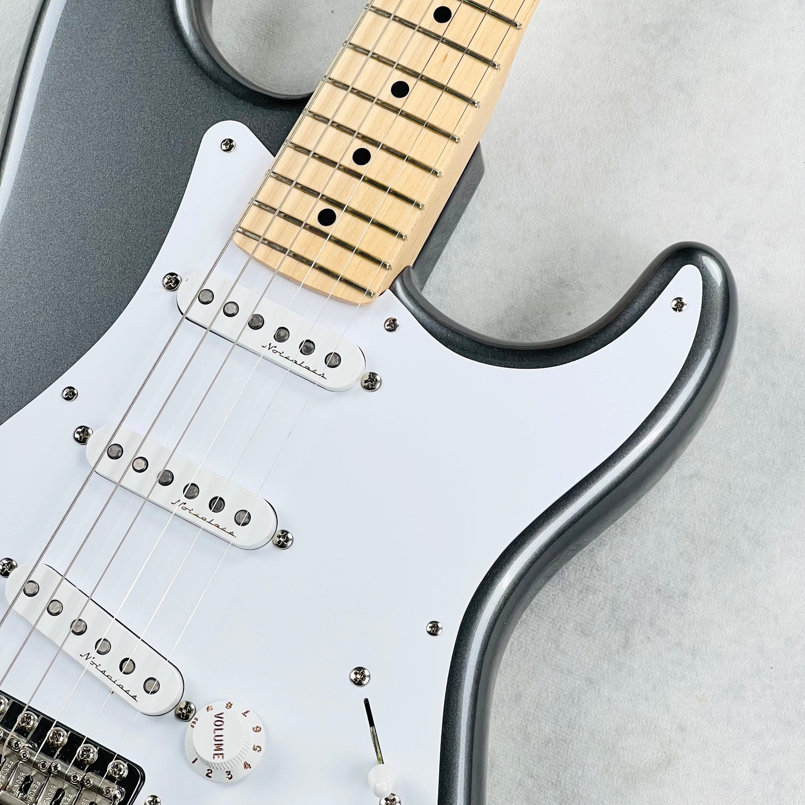 Fender Eric Clapton Signature Stratocaster 2017 – Pewter