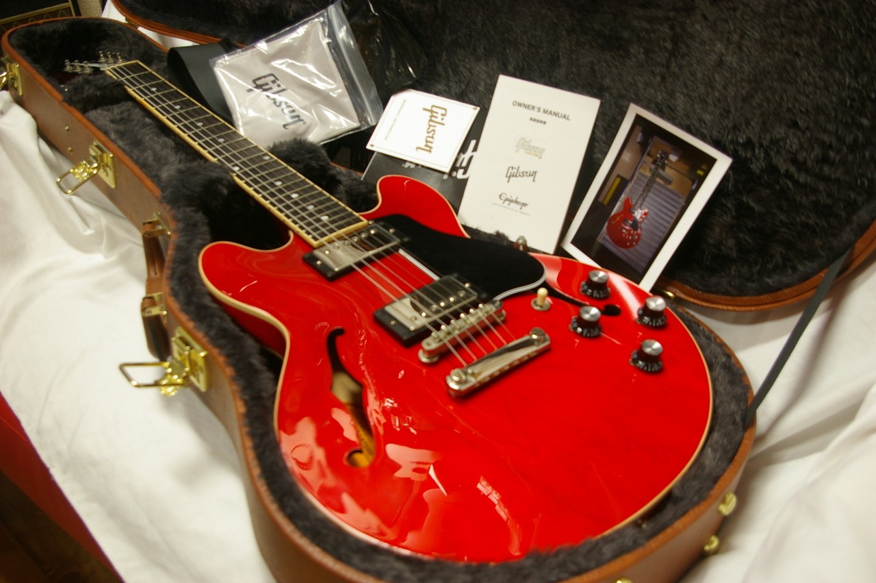 Gibson ES-339 Semi Hollow Electric Guitar