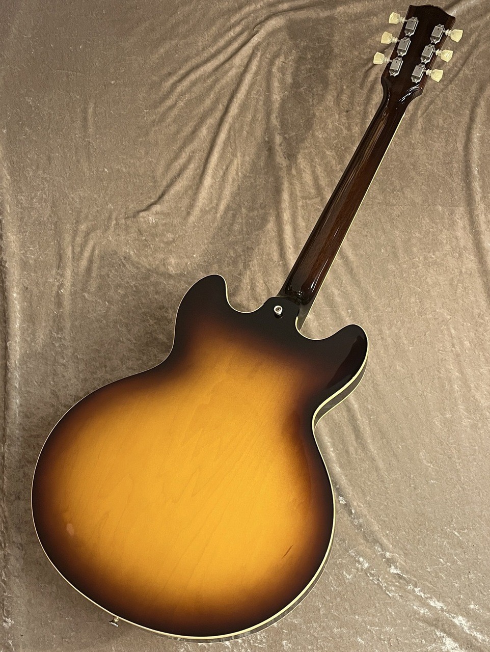 GIBSON MEMPHIS Historic Series 1963 ES-335TD Historic Burst With Hard Case USED