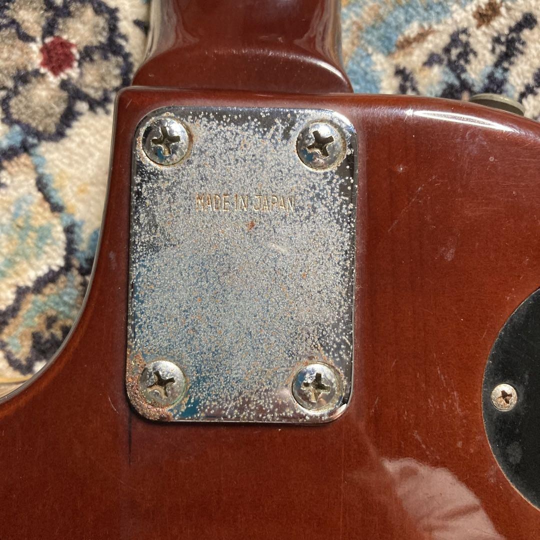 Rare, collectible, vintage, Japan Sunburst, YAMAHA SL-400S electric guitar.