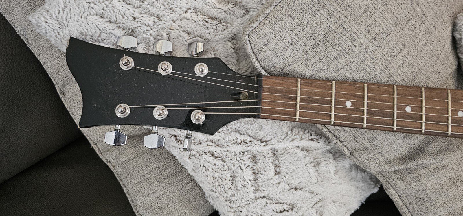 EASTWOOD SIDEJACK DLX GUITAR (P24014807)