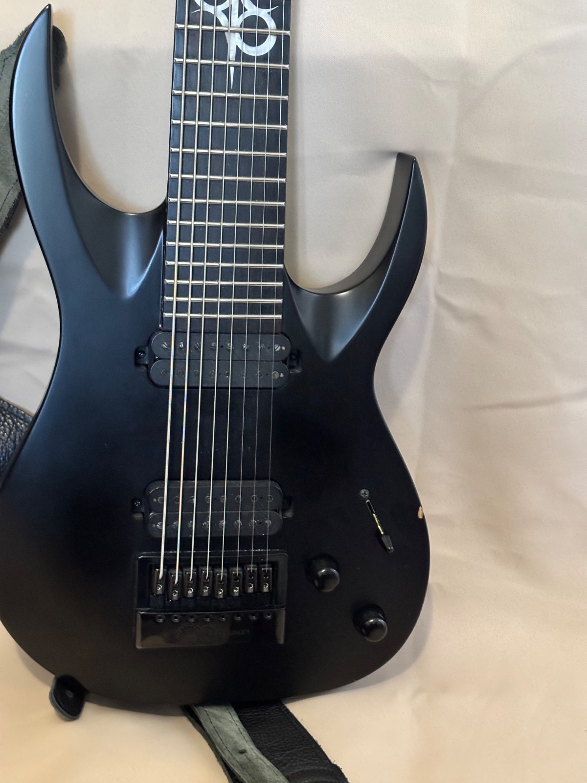 Solar Guitar A1.8C – CARBON BLACK MATTE