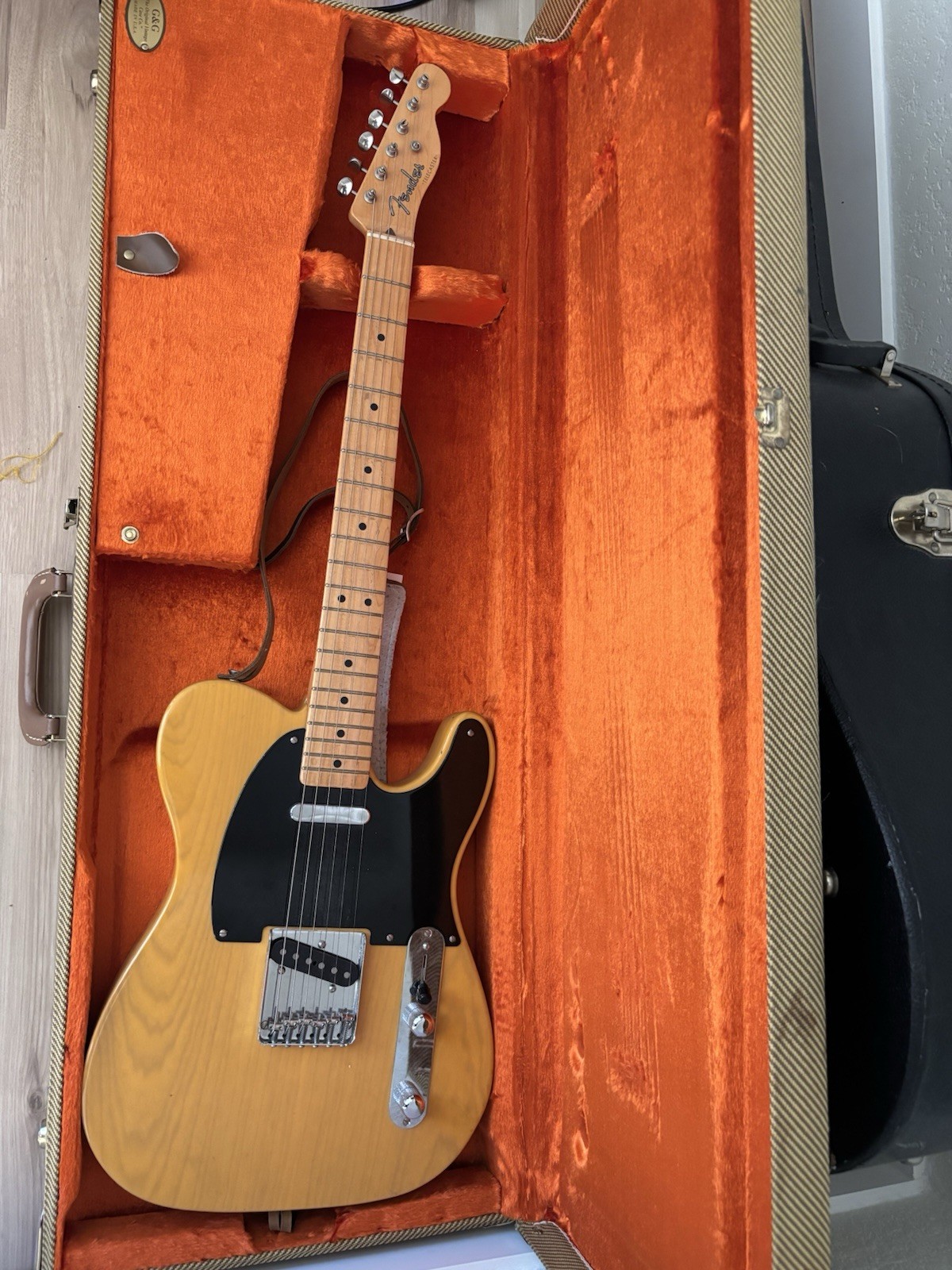 Fender American Vintage ’52 Telecaster® Reissue (1998–2010) – Butterscotch Blond