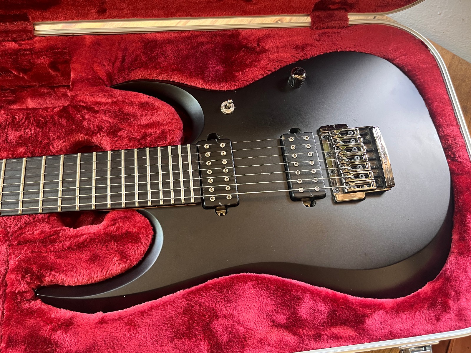 Ibanez RGD Prestige Uppercut RGD7UC-ISH 7-Str Invisible Shadow Electric Guitar