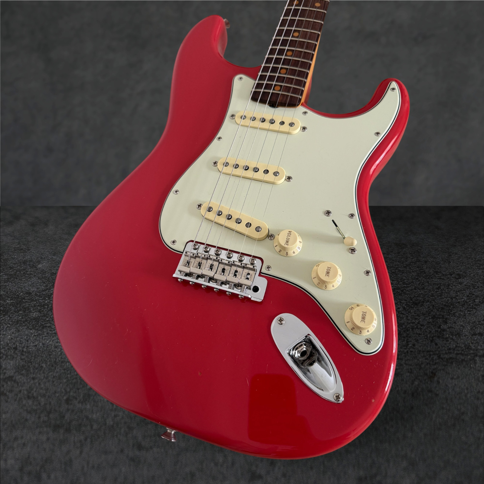 Fender American Vintage II 1961 Stratocaster – Fiesta Red