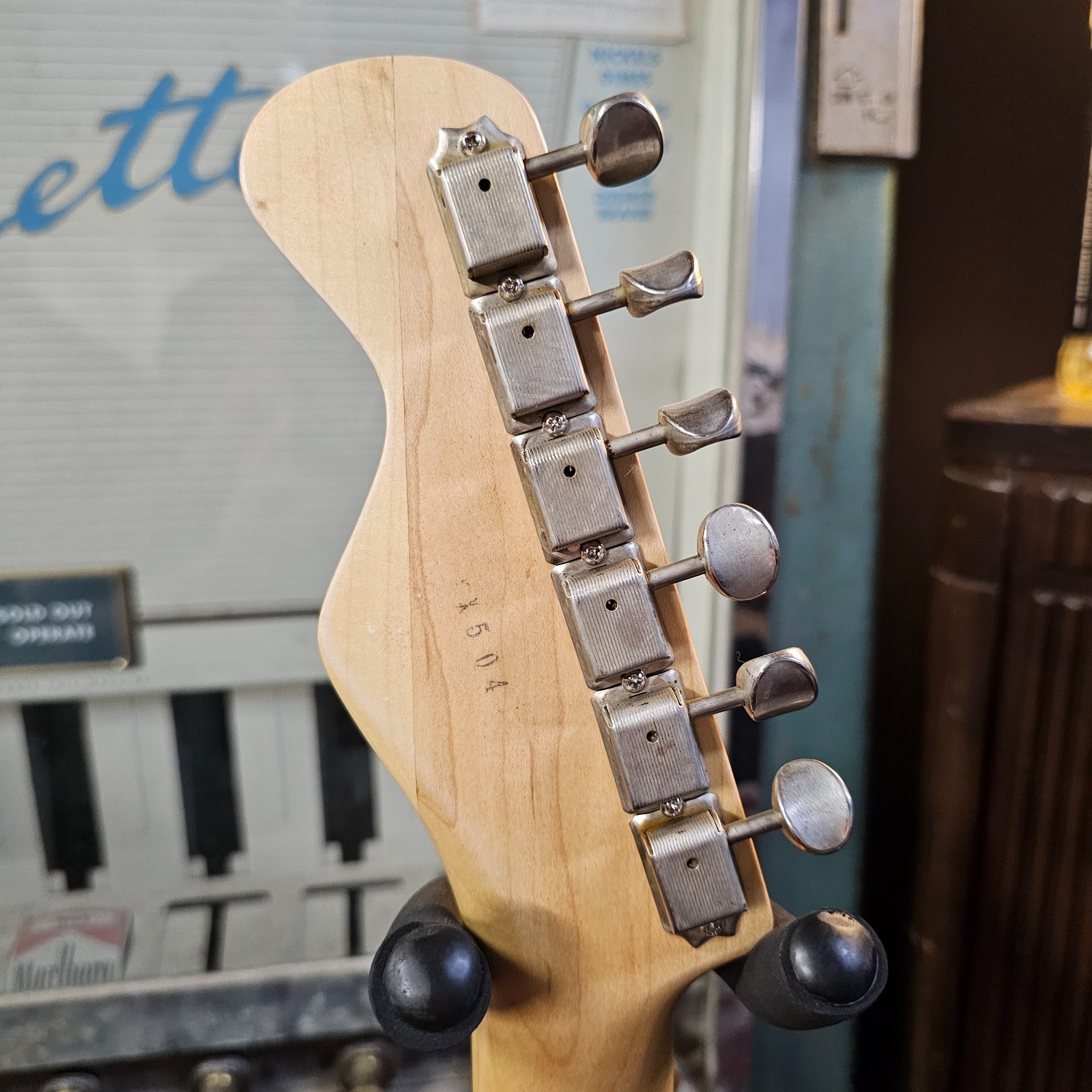 2026 Echopark Echocaster 64′ Candy Apple Red Aged Nitro Finish