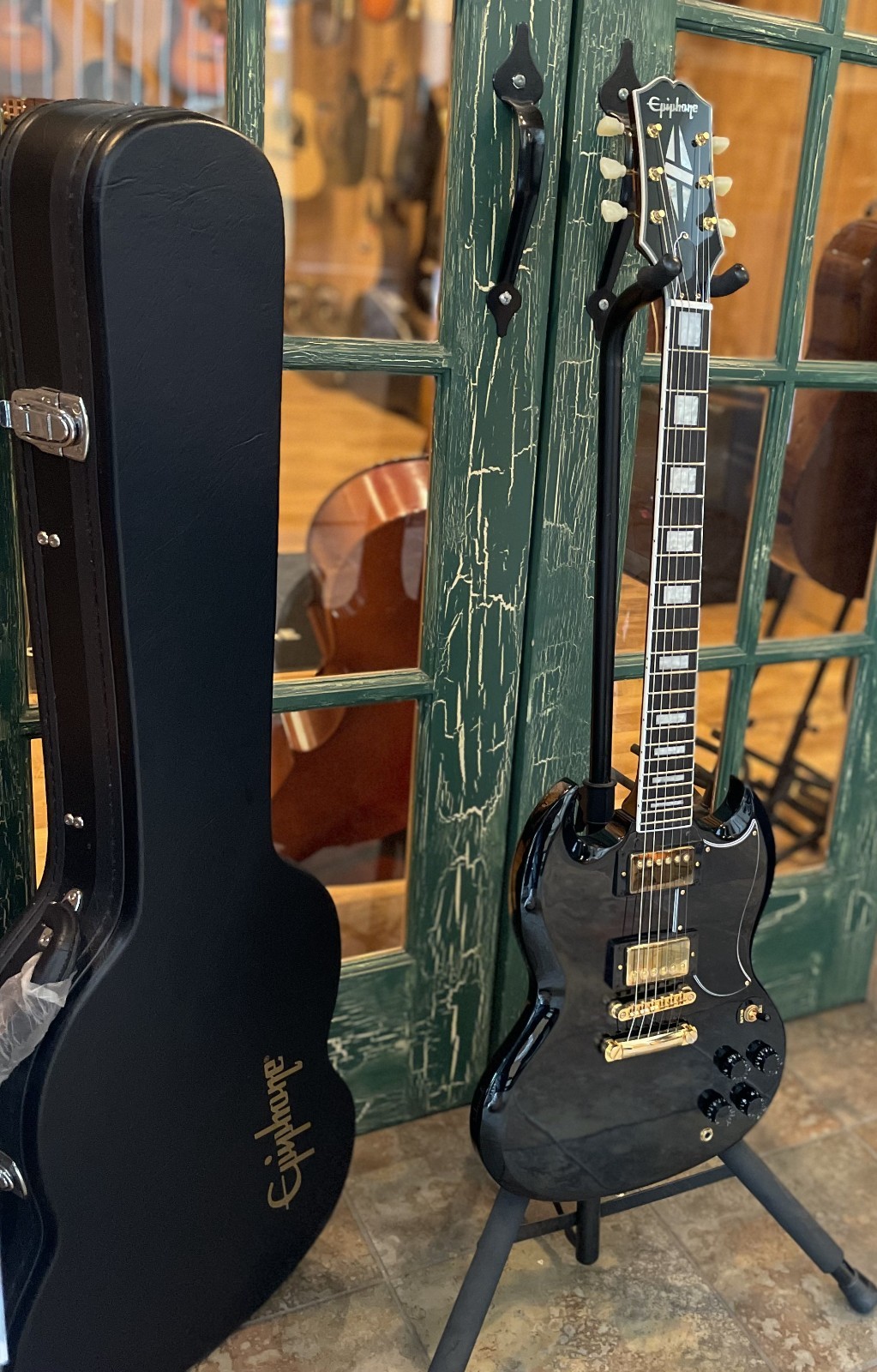 Epiphone Inspired By Gibson SG Custom HH Electric Guitar Ebony Epi SG Hard Case