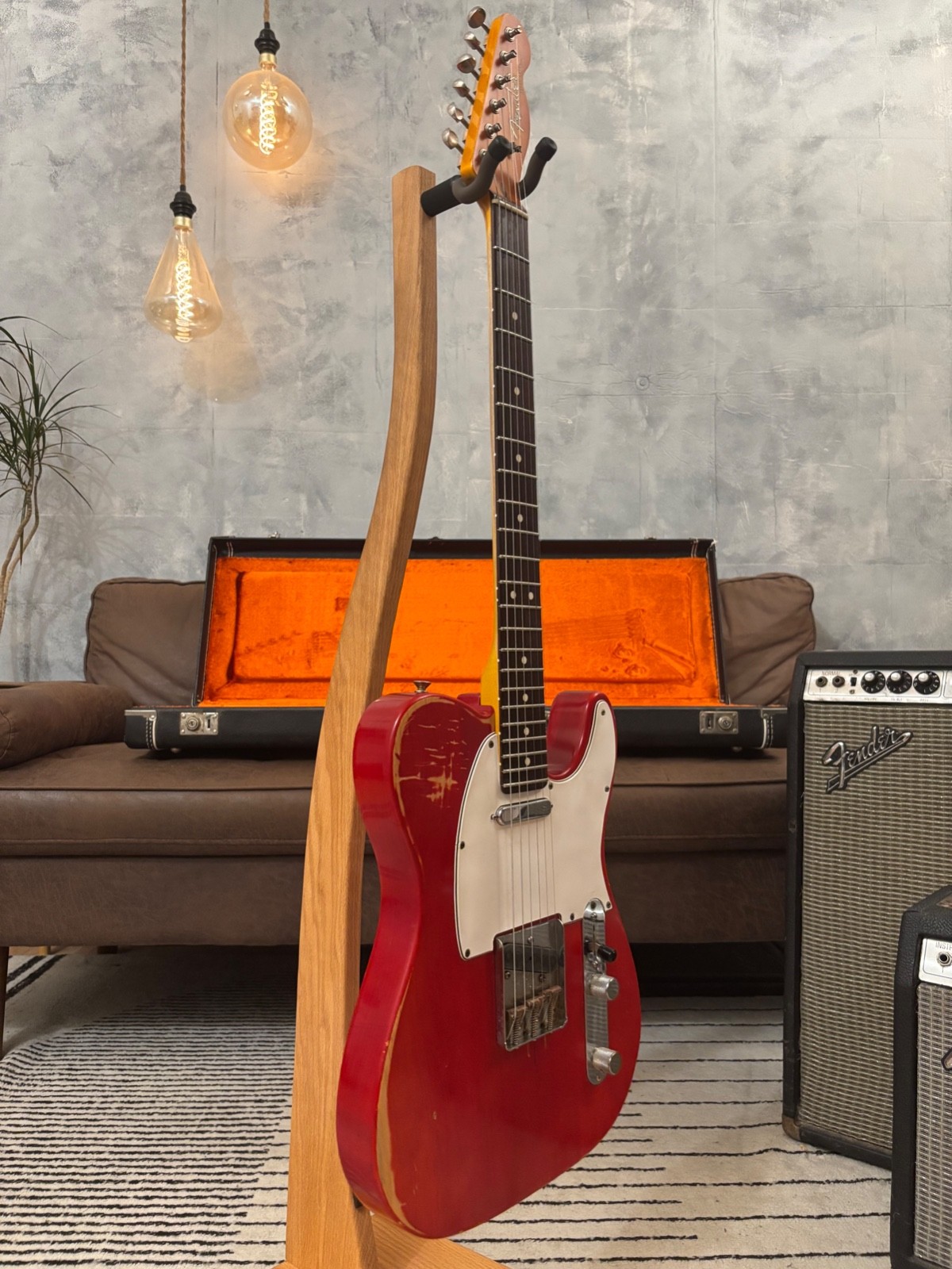Fender Telecaster 1963 Rare Limited Run Trans Red Model Feather light at 7.4LB