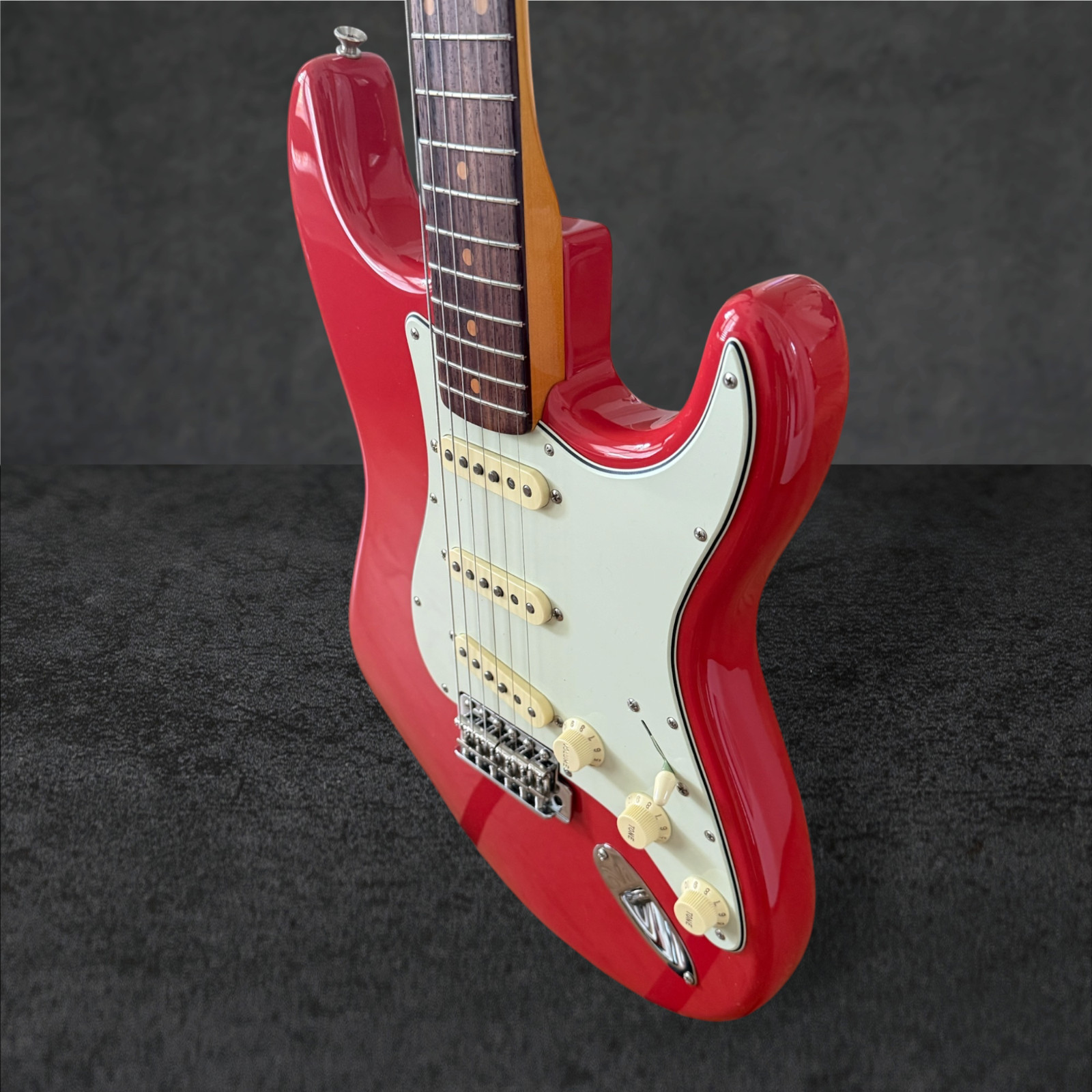 Fender American Vintage II 1961 Stratocaster – Fiesta Red
