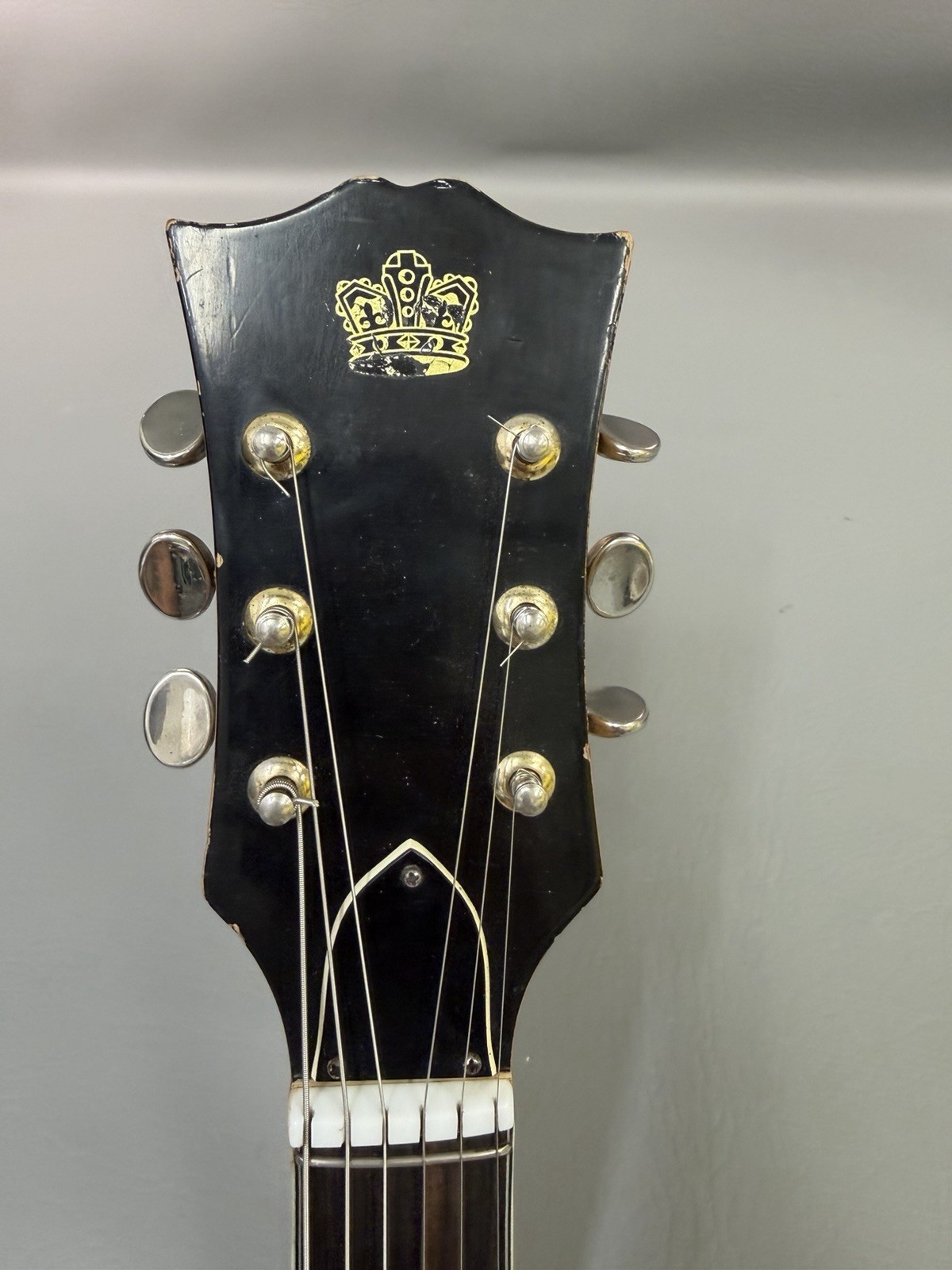 Vintage Crown Semi Hollow Guitar 60’S Made in Japan by Kawai Teisco