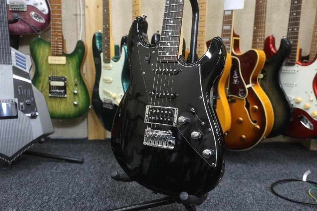 James Tyler Variax Modeling Guitar