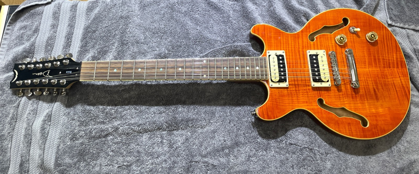 Dean Boca 12 String Semi- Acoustic Electric Guitar Trans Amber Burst Needs Work
