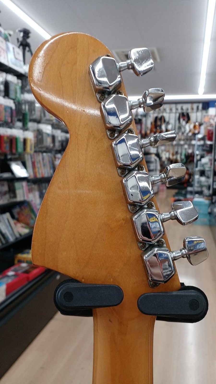 GRECO SE500N Used 1977 Sen body Maple neck Maple fingerboard Natural w/Hard case