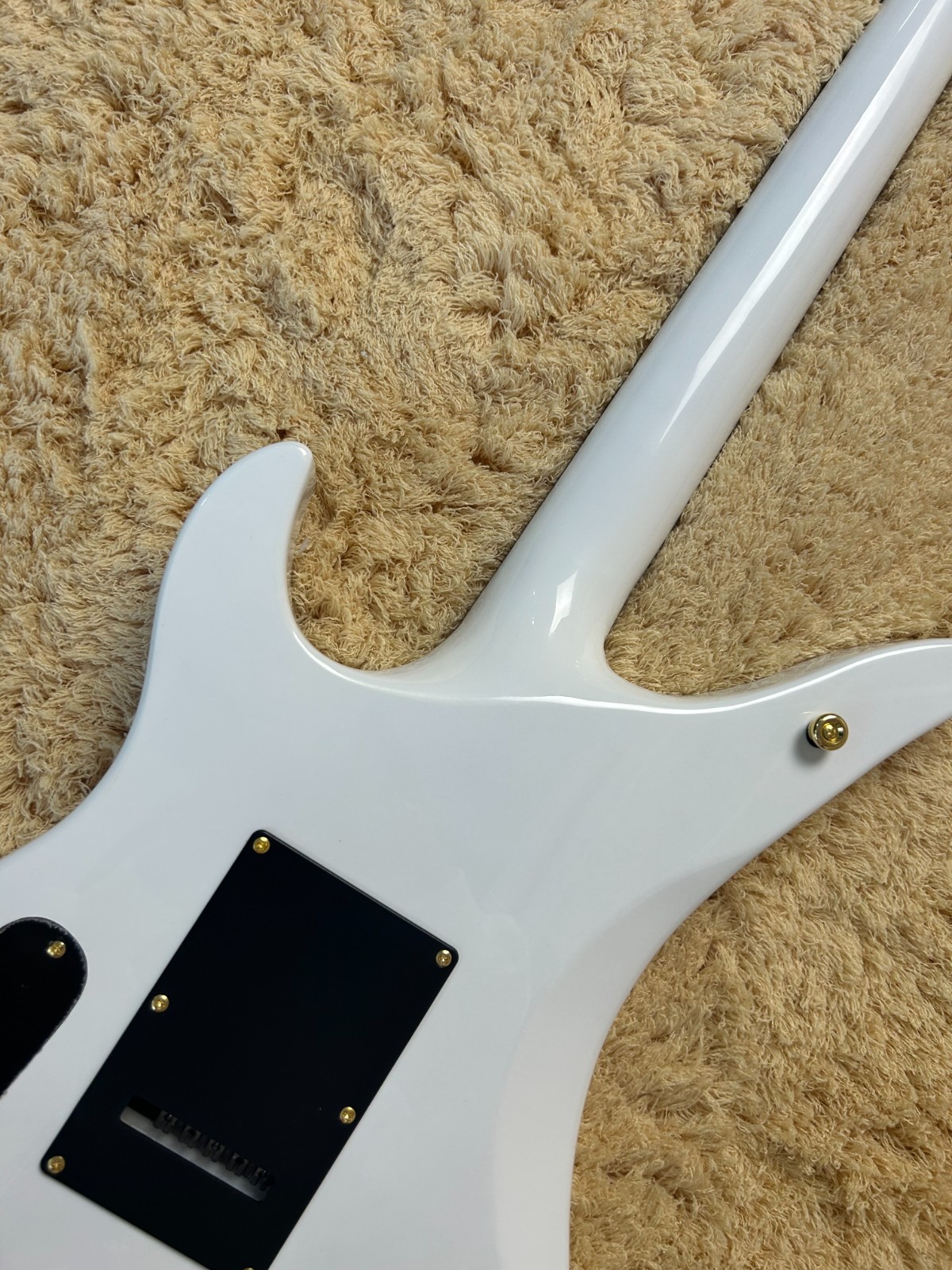 White&Gold Synyster Gates Electric Guitar Gold SYN Death Bat Rosewood Fretboard