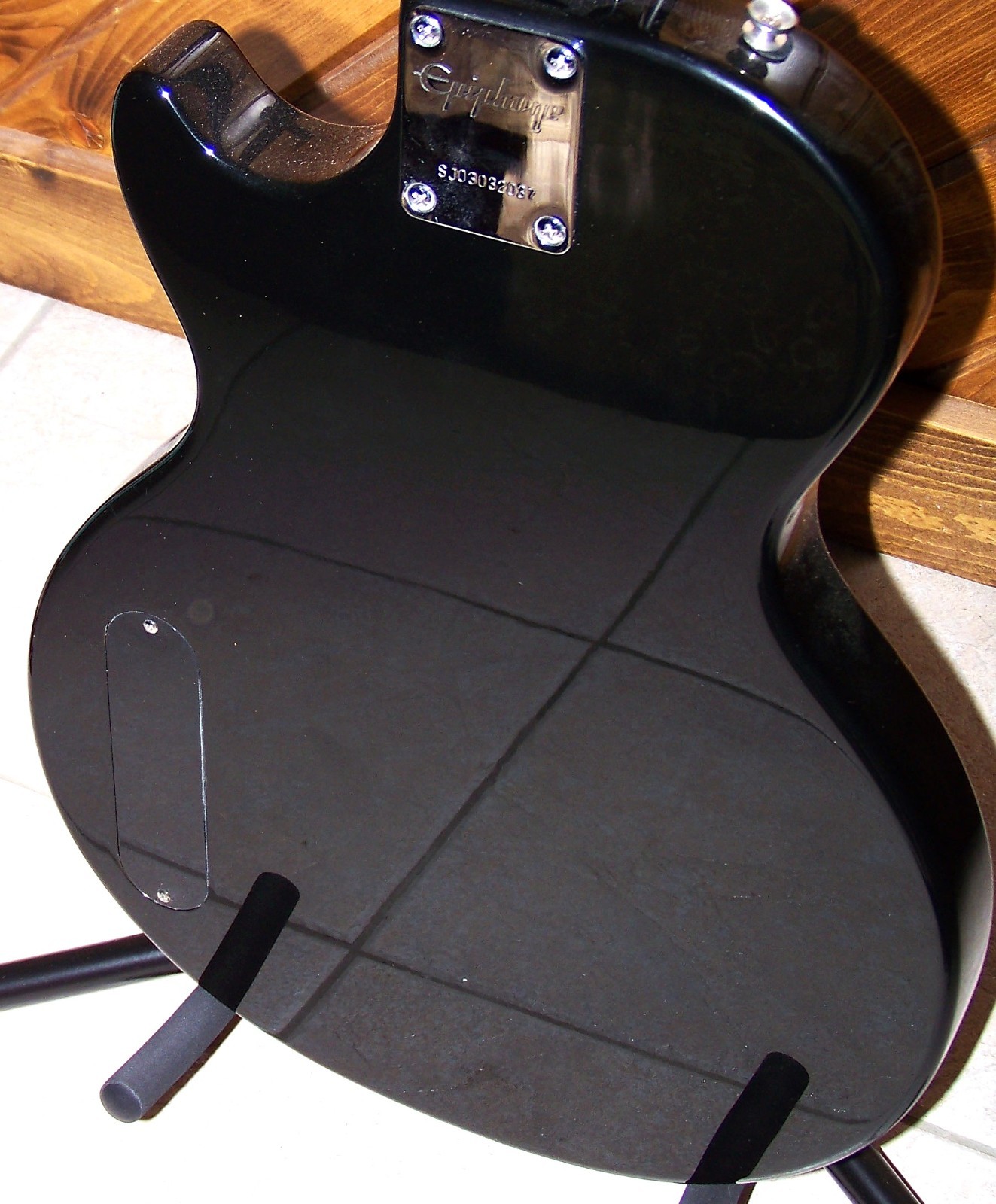Epiphone Les Paul Junior Electric Guitar Ebony